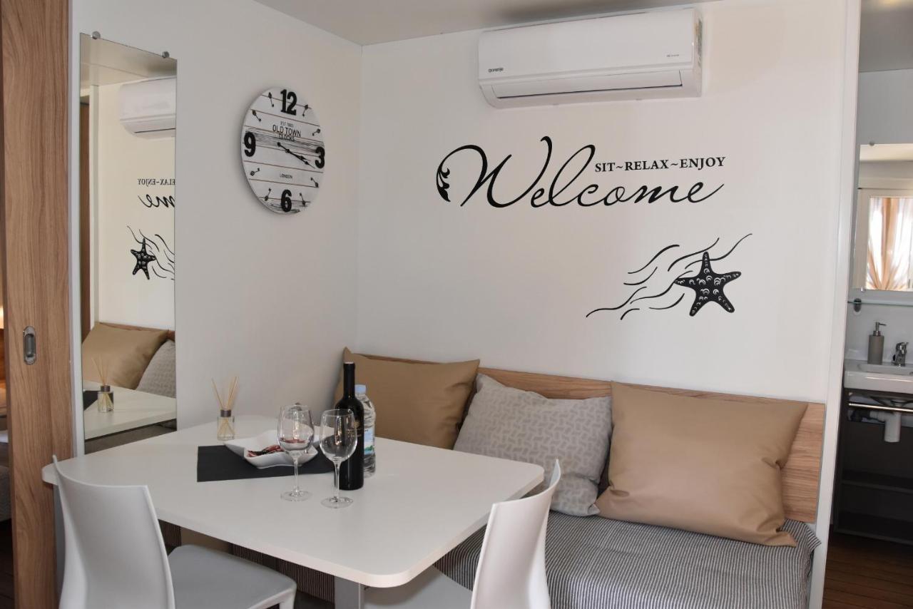 Mobile Home Starfish IV Camp Soline Biograd Na Moru Esterno foto