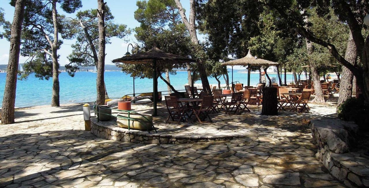 Mobile Home Starfish IV Camp Soline Biograd Na Moru Esterno foto