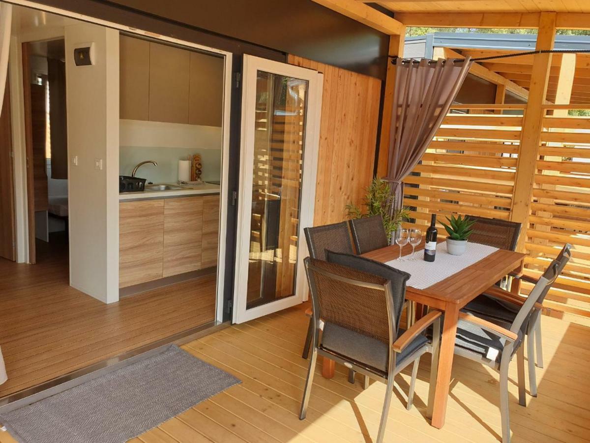 Mobile Home Starfish IV Camp Soline Biograd Na Moru Esterno foto